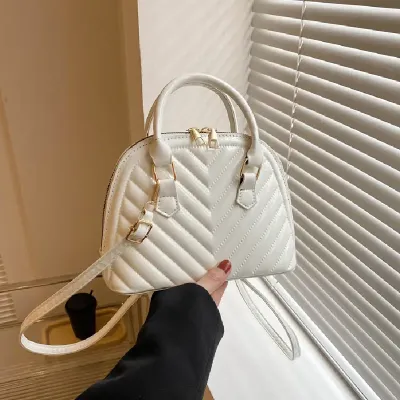 CANDY COLOR COMMUTER TREND HAND SHELL BAG